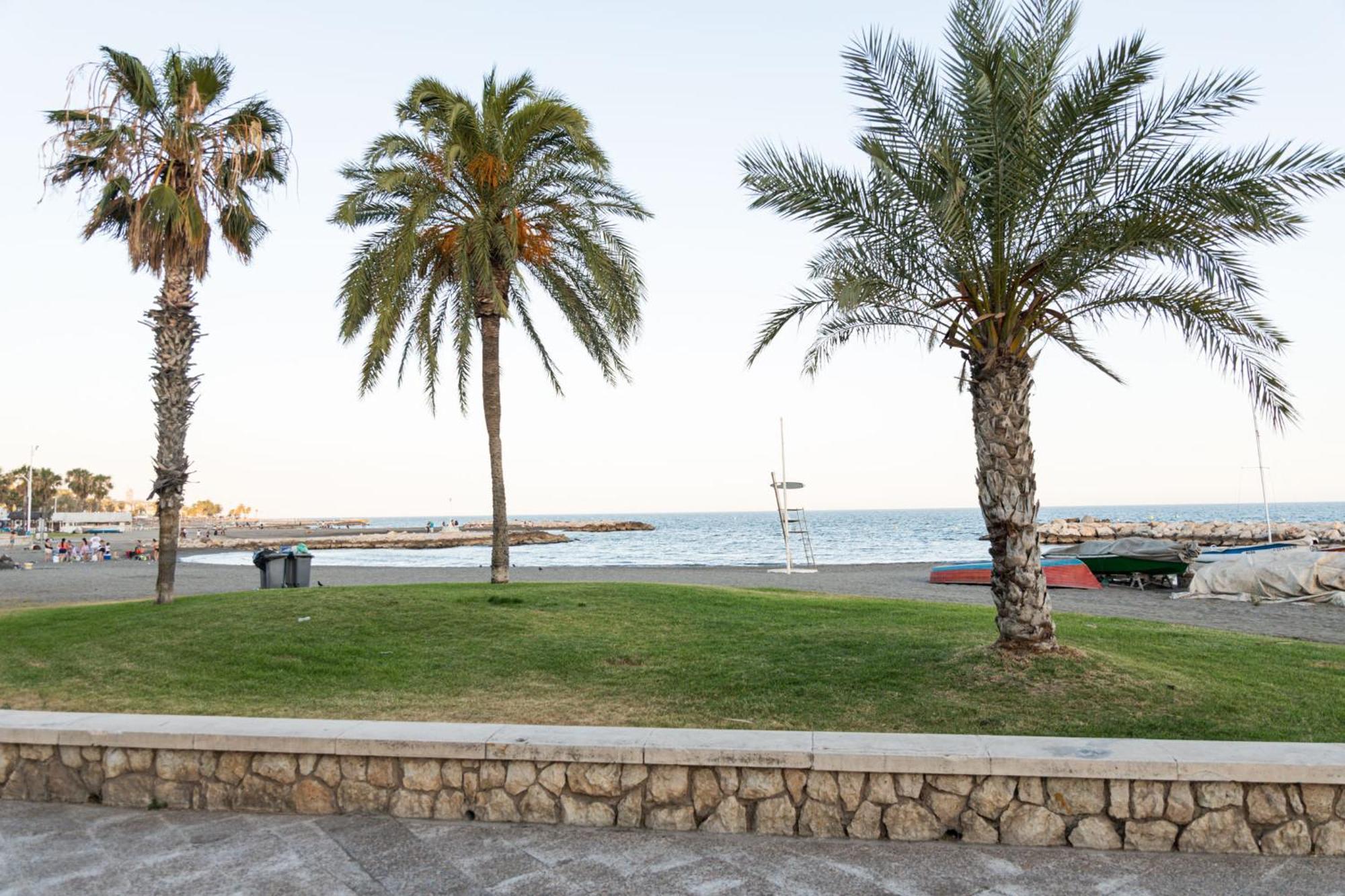 Premium Malaga Beach With Terrace Buitenkant foto